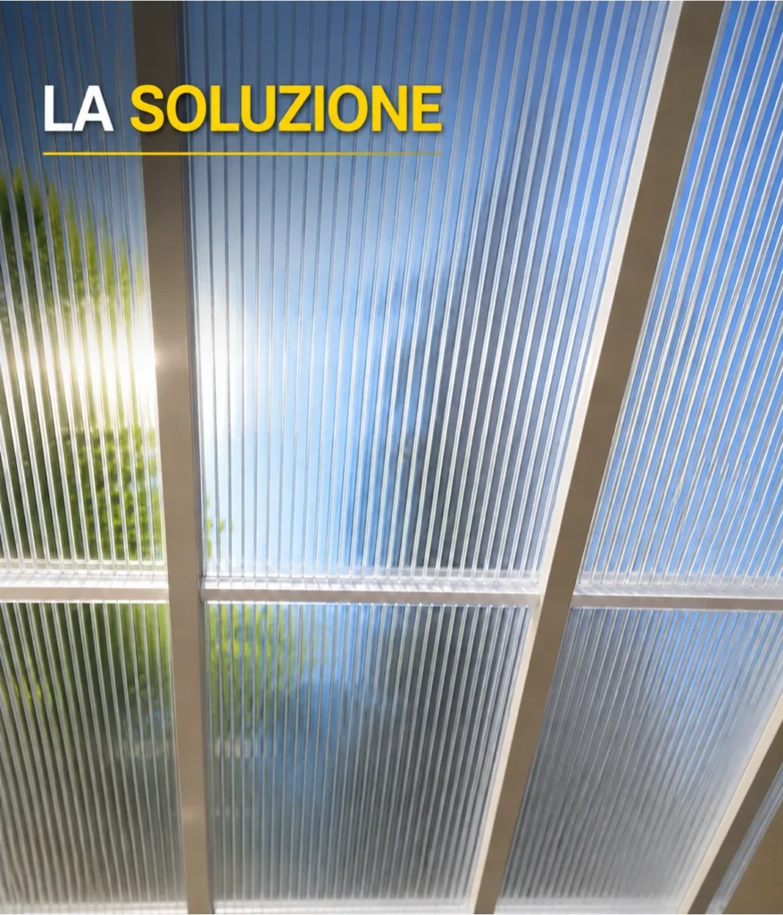La soluzione: nuove lastre in policarbonato alveolare installate su pergola a Milano dopo la sostituzione della vecchia copertura.